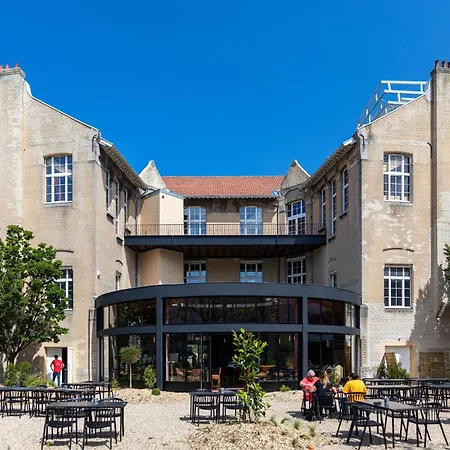 Hotel Lilybloom