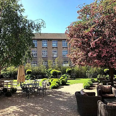 Hotel Lilybloom 4*